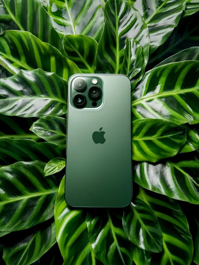 Apple green iphone